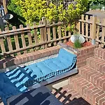 Private 1-2,5 -zimmer-wohnung Mit Terrasse * ツュルピッヒ