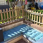 アパート Private 1-2,5 -zimmer-wohnung Mit Terrasse *