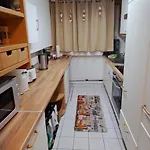 アパート Private 1-2,5 -zimmer-wohnung Mit Terrasse *
