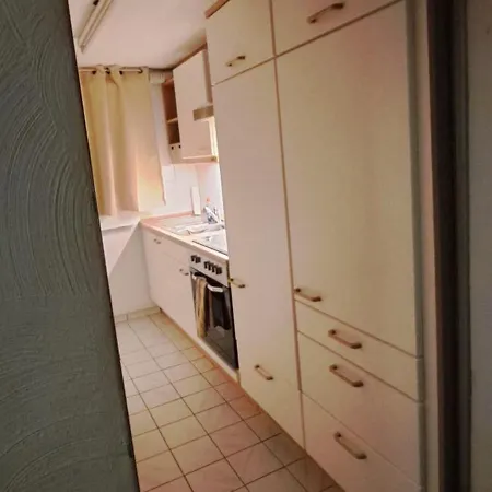 Private 1-2,5 -zimmer-wohnung Mit Terrasse Daire *