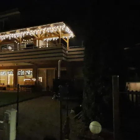 Private 1-2,5 -zimmer-wohnung Mit Terrasse شقة *