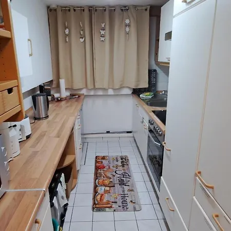 Private 1-2,5 -zimmer-wohnung Mit Terrasse شقة زولبيتش