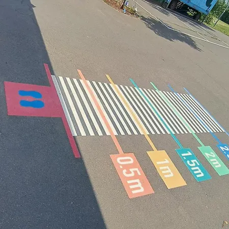 Private 1-2,5 -zimmer-wohnung Mit Terrasse