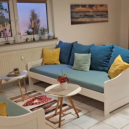 Private 1-2,5 -zimmer-wohnung Mit Terrasse *