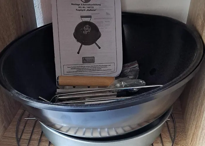 Apartment Private 1-2,5 -zimmer-wohnung Mit Terrasse *