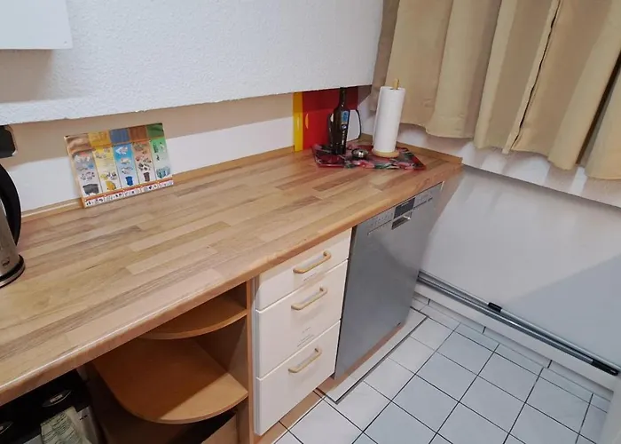 Private 1-2,5 -zimmer-wohnung Mit Terrasse *