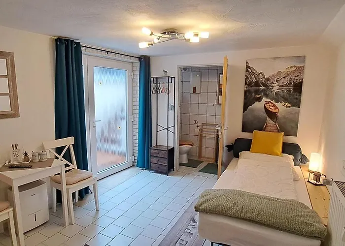 Apartment Private 1-2,5 -zimmer-wohnung Mit Terrasse