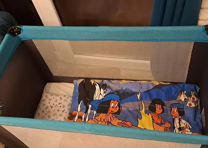 Private 1-2,5 -zimmer-wohnung Mit Terrasse