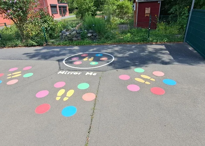 Apartment Private 1-2,5 -zimmer-wohnung Mit Terrasse